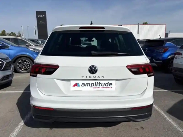 Volkswagen Tiguan 1.5 tsi 150ch life dsg7 — photo 7