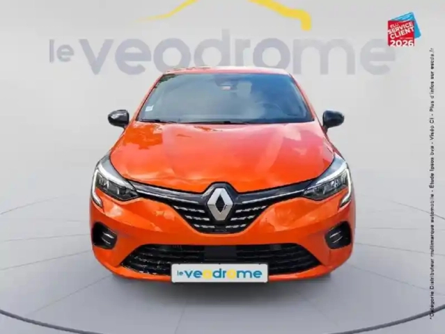 Renault Clio 1.3 tce 140ch techno — photo 2