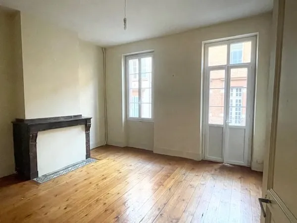 A LOUER T4 103M² RUE DES JARDINS 1690 EUROS CC