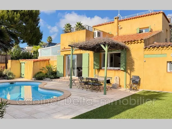 Maison 6 pièces 139 m²
