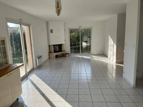 Maison 6 pièces 140 m²