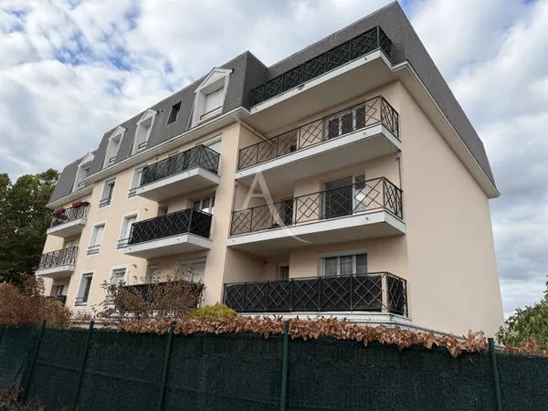 Appartement Roissy En Brie 2 pièce(s) 48.9 m2