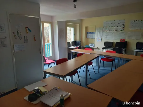 Appartement et locaux locatifs