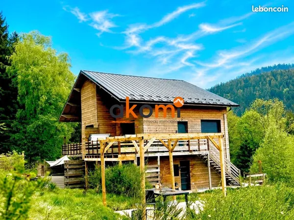 Immeuble 180 m²