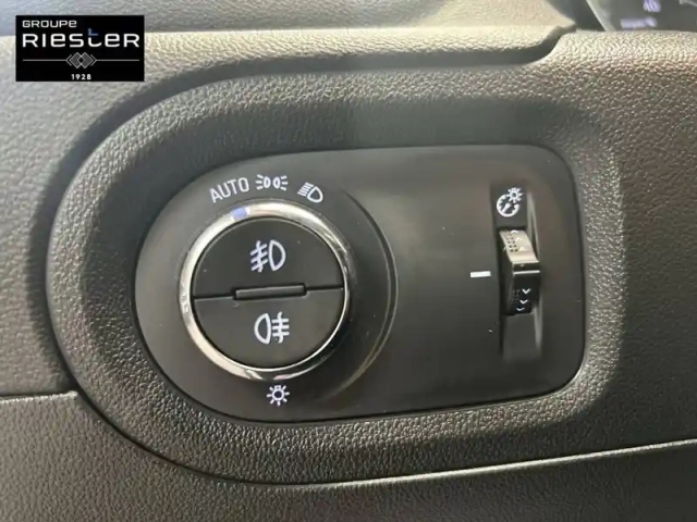 Opel Grandland X hybrid 225 ch bva8 — photo 20