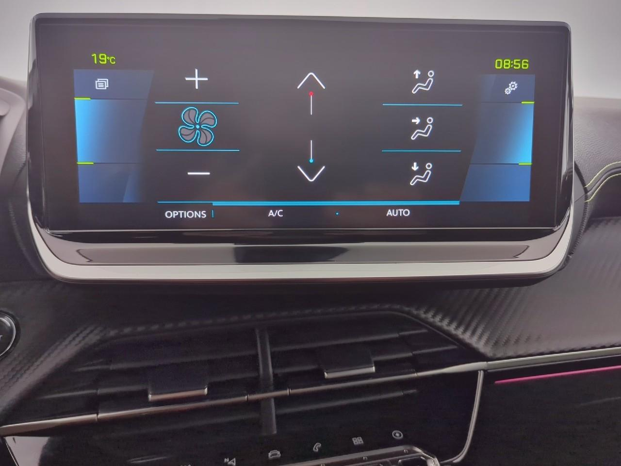 Peugeot 208 electrique 50 kwh 136ch gt — photo 18