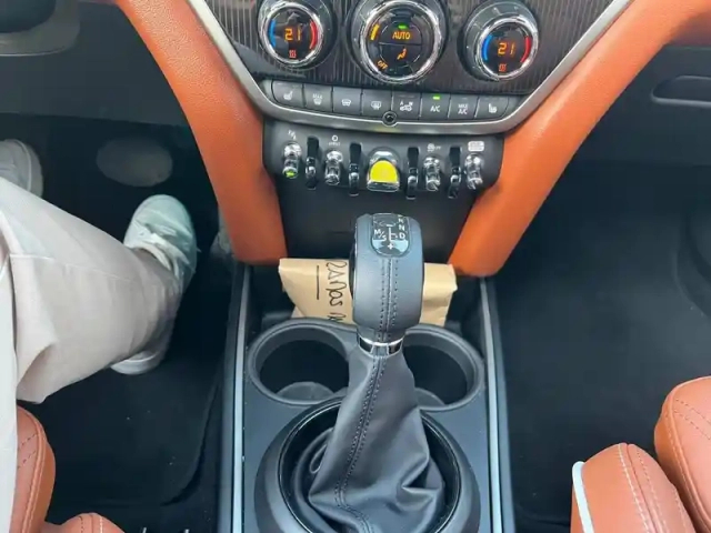 Mini Countryman cooper se 125ch + 95ch edition premium plus all4 bva6 — photo 15