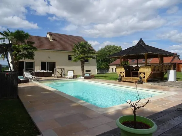 Maison 5 pièces 120 m² à vendre à Chaudenay (71150)