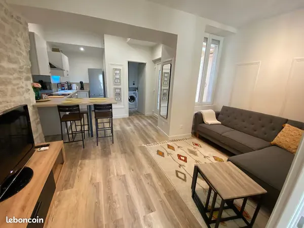 Appartement T2 meublé 65m² avec patio privatif — Quartier République