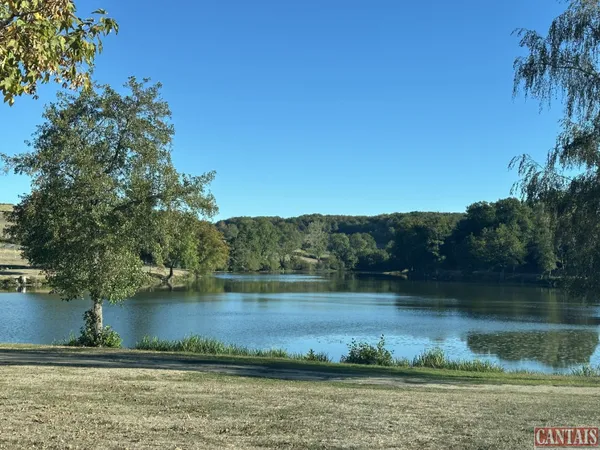 Hôtellerie et restauration Vente Anzême   810000€