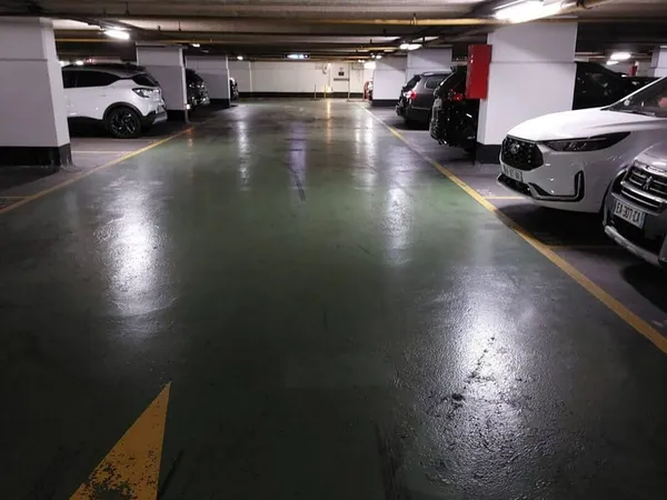 Parking 11 m²