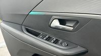 Peugeot 208 e-208 136ch Allure — photo 19