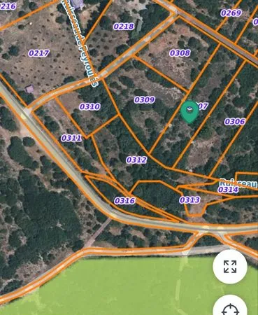 Terrain cournonterral