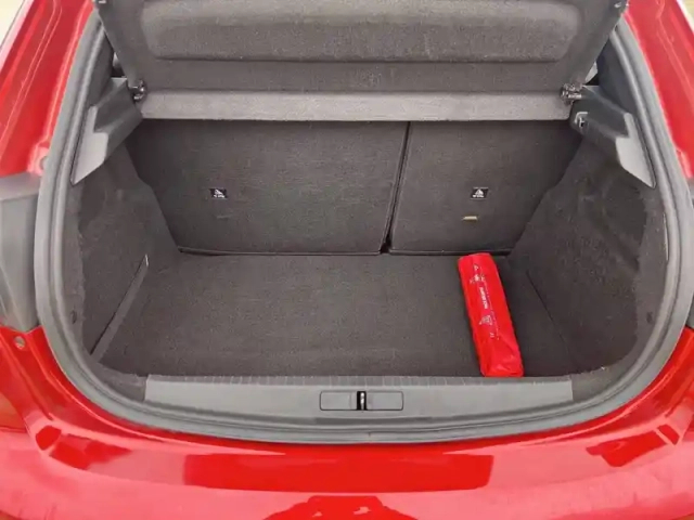 Peugeot 208 puretech 100 s&amp;s bvm6 — photo 6