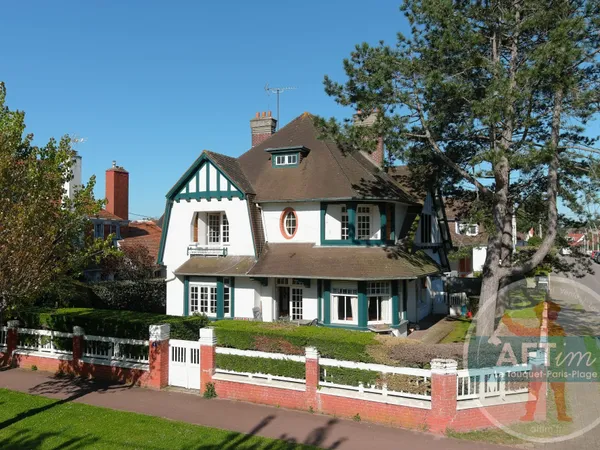 Villa Anglo-Normande à vendre au TOUQUET PARIS PLAGE