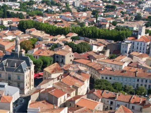 Local commercial frontignan. Rendement proche des 6%