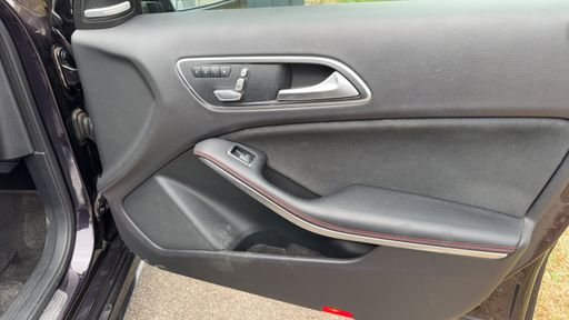 Mercedes Classe A 2.0 220 184 4Matic 7G-DCT - Inspiration – 2016 – 163477 km – Essence – Boîte Automatique — photo 51