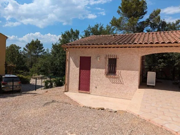 Studio 2 pièces 25 m²