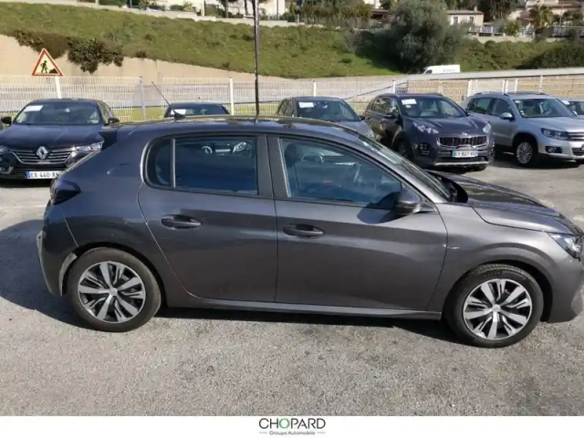Peugeot 208 puretech 100 s&amp;s bvm6 — photo 4