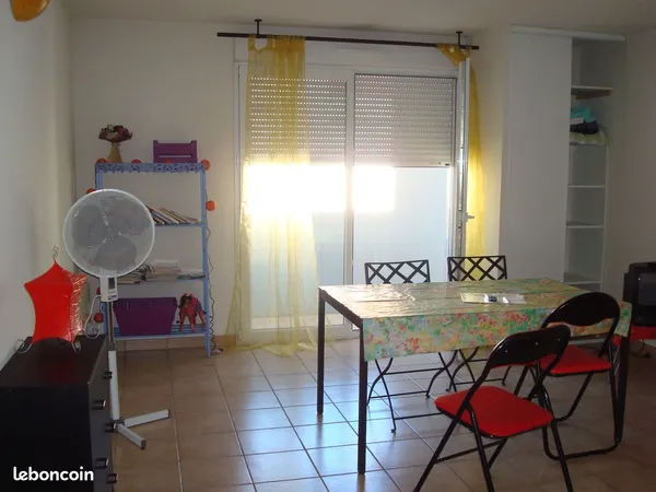 Vente studio 27m2 Rés. ESQUIROL 2