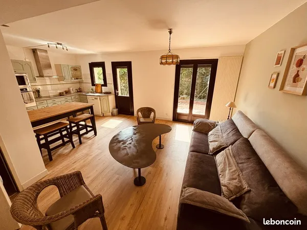 Chambre meublée en coliving haut de gamme - Angers