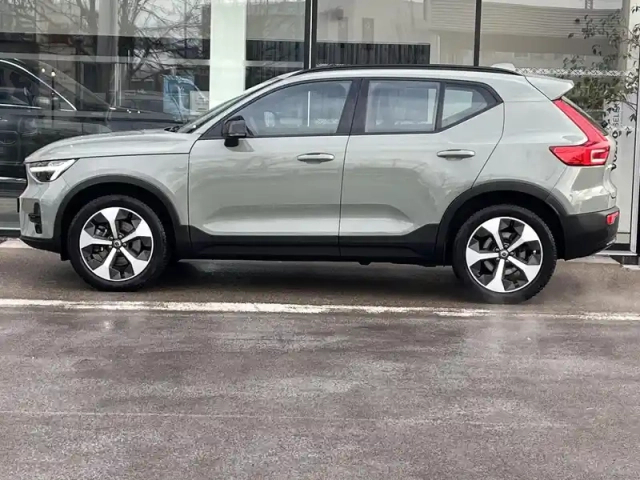 Volvo Xc40 b3 163 ch dct7 — photo 3