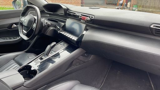 Peugeot 508 2.0 BlueHDi 160 EAT8 - Allure Business – 2018 – 110651 km – Diesel – Boîte Automatique — photo 22