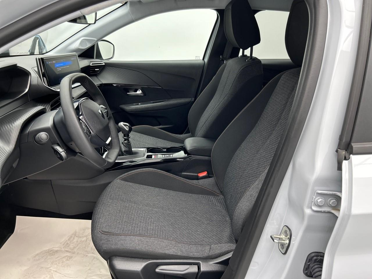 Peugeot 208 100 s&s bvm6 business — photo 10