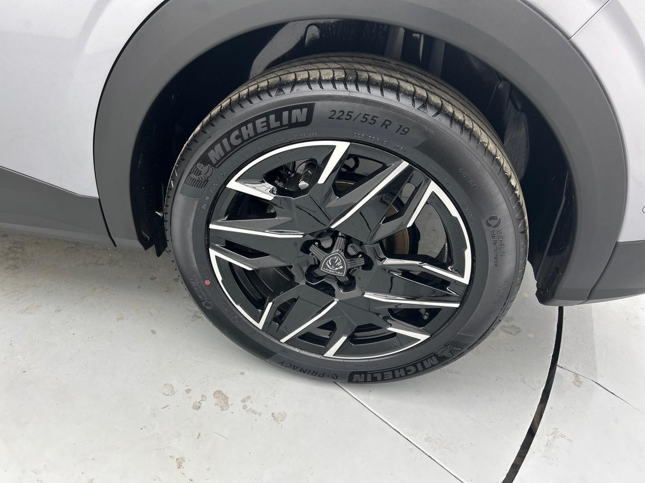 Peugeot 3008 hybrid 145 e-dcs6 allure — photo 16