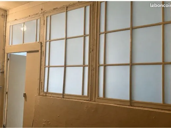 Atelier 17m2 à refaire en RDC- Odéon