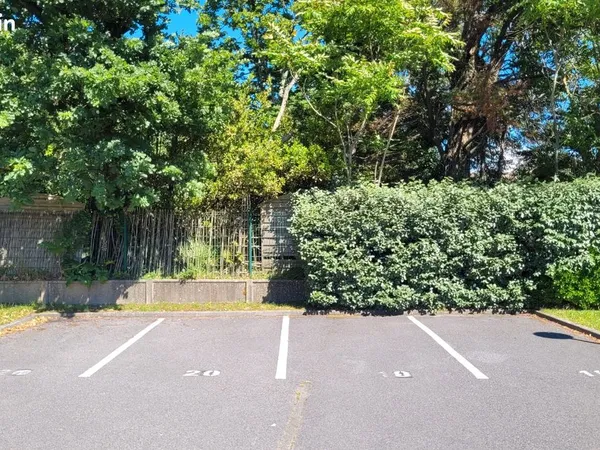 Parking à Capbreton centre ville dans résidence sécurisée