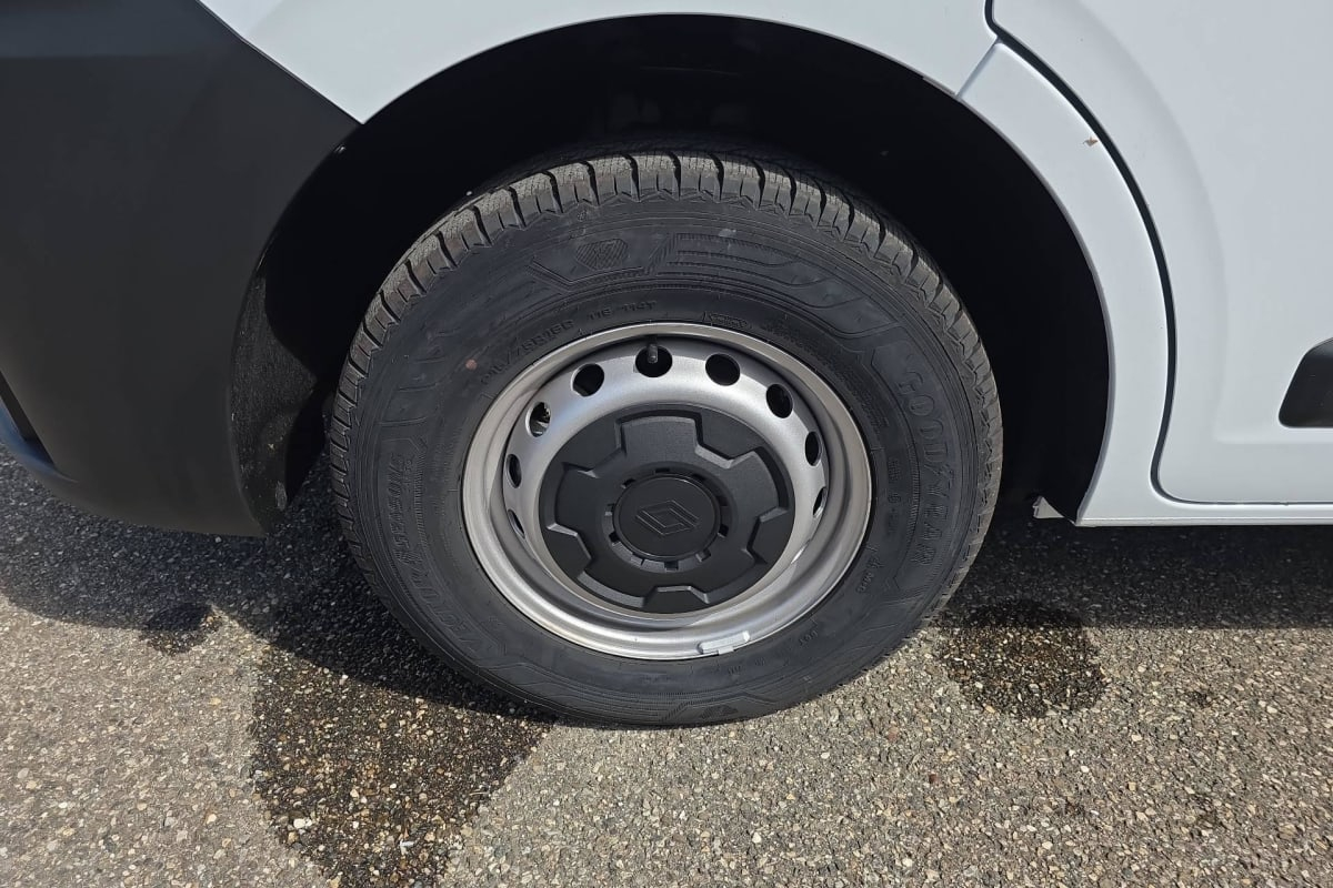 Renault Master Fourgon — photo 21