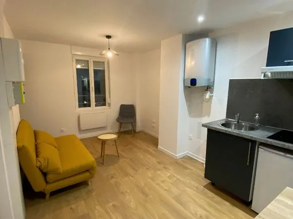 Studio 1 pièce 18 m²