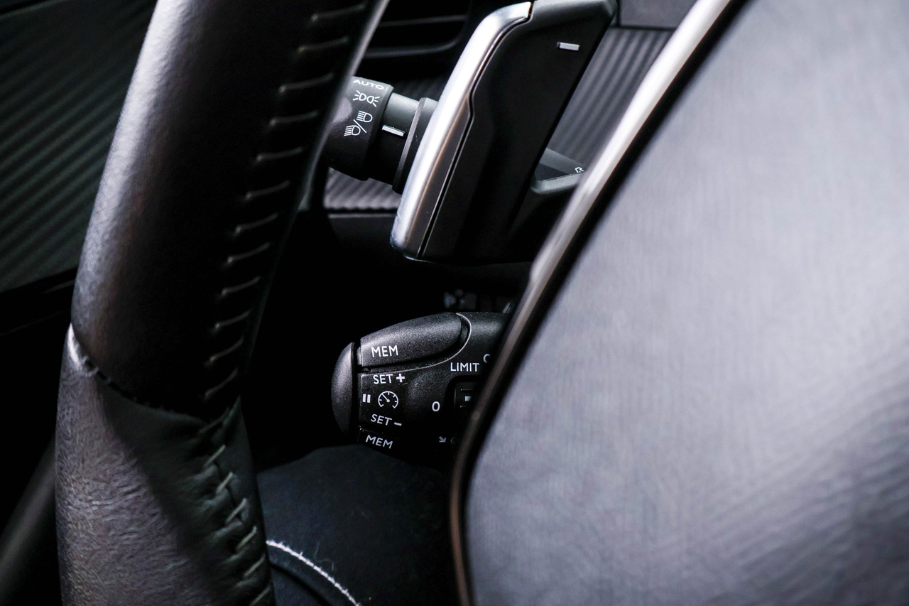 Peugeot 2008 — photo 21