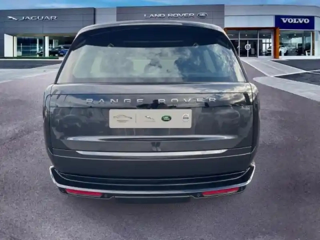 Land Rover Range Rover 3.0 p550e 550ch phev hse swb — photo 11