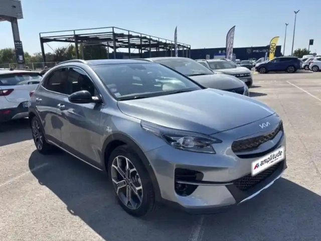 Kia Xceed 1.6 gdi 105ch + plug-in 60.5ch premium dct6 — photo 3