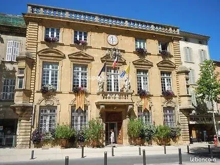 Local commercial 46 m² Salon-de-Provence