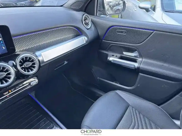 Mercedes Glb 200 d 8g-dct — photo 9
