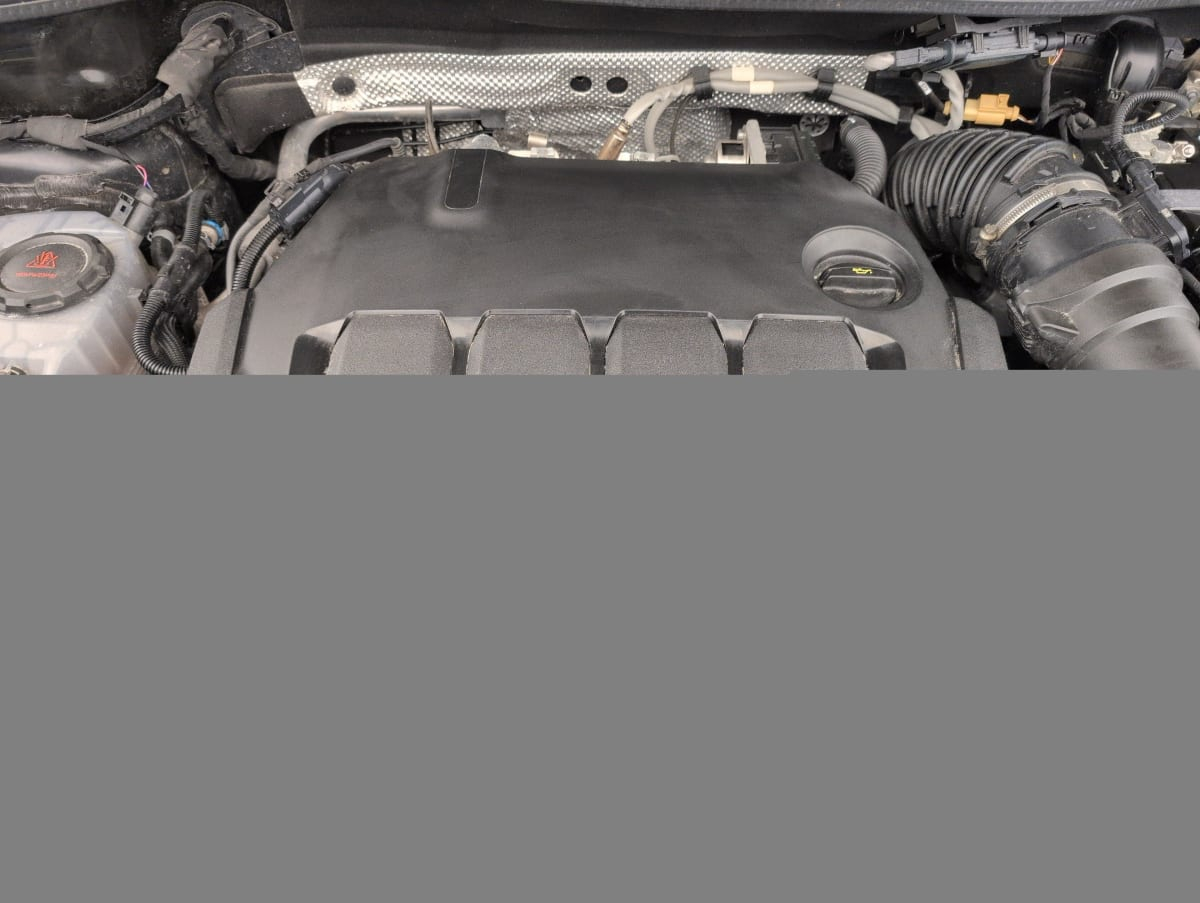 Volkswagen Tiguan — photo 21