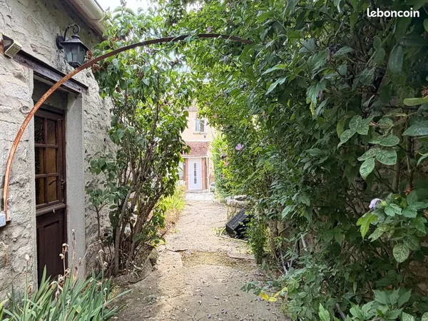 Propriété 7 pièces 156 m²
