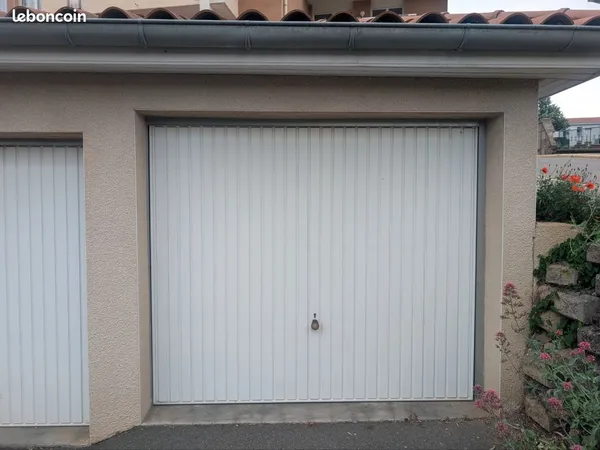 Garage box Saint Jean Bonnefonds