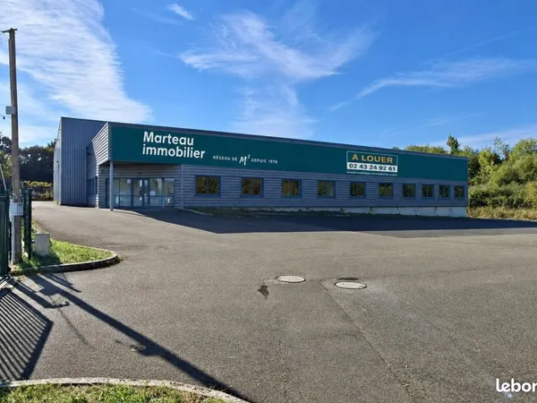 Local logistique Saint Saturnin
