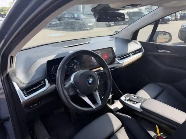 Bmw Serie 2 série 2 activetourer 218i 136ch luxury dkg7 — photo 4