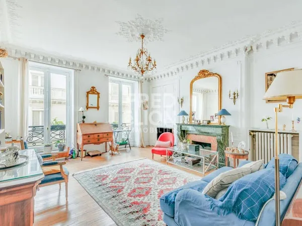 Appartement 5 pièces 132 m²