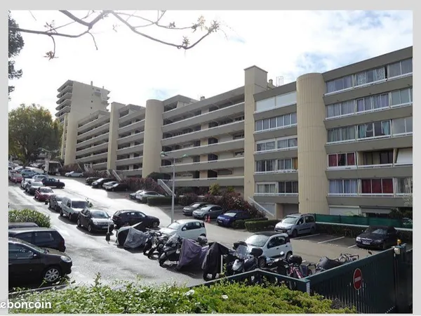 Place de parking antibes