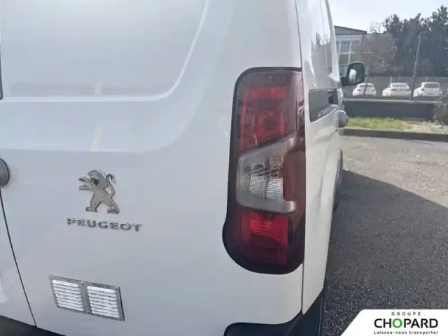 Peugeot Partner fourgon standard 650 kg bluehdi 75 bvm5 — photo 23