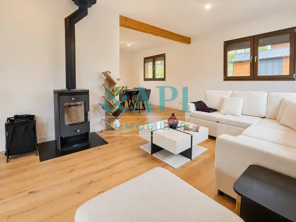 CHALET NEUF avec vue montagnes à Thollon-les-Mémises