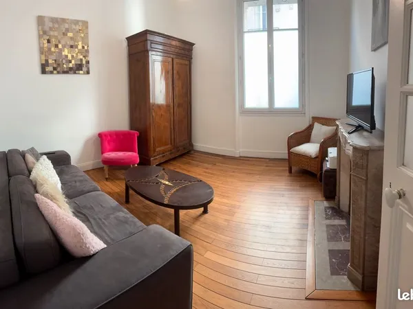 NANTES - QUARTIER GUIST'HAU | Appartement T4 de caractère de 75 m² avec cour privative
