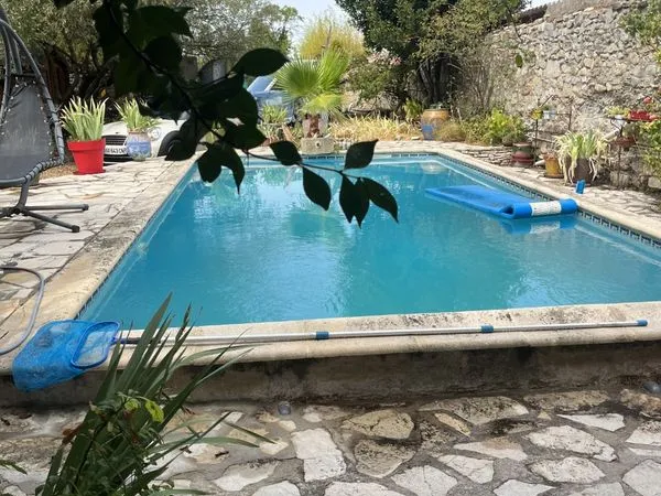 Maison en pierre a vendre