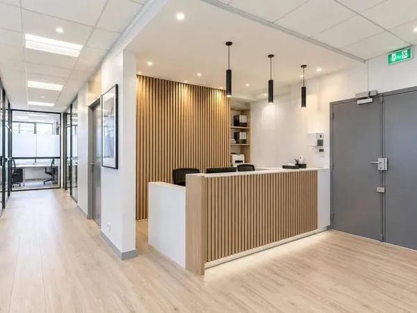 Bureaux 380 m²